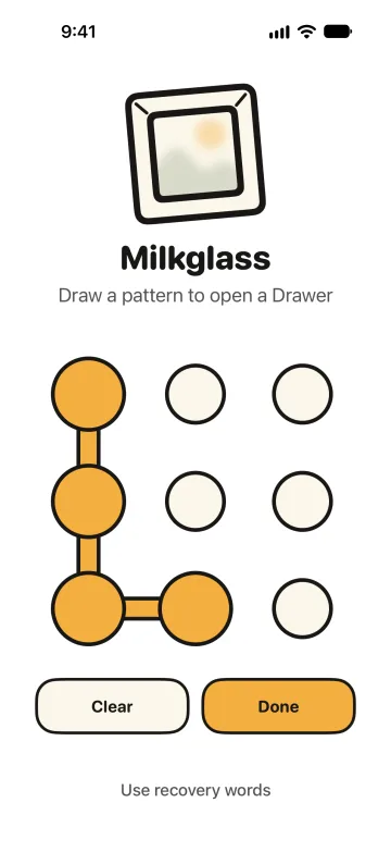 The Milkglass pattern screen. Four of the nine dots are gold and joined by a gold line.